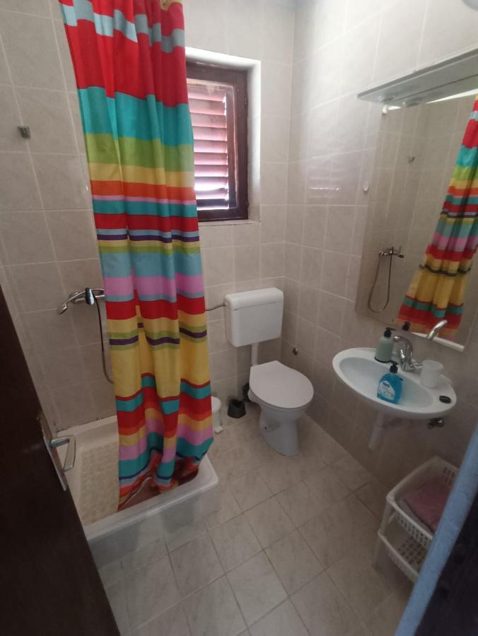 Tribunj Apartmani エクステリア 写真
