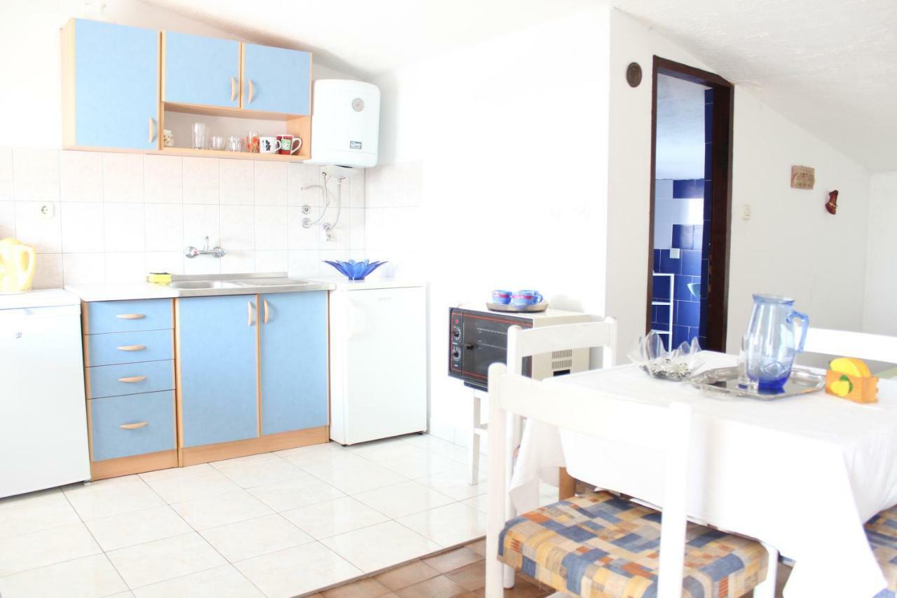 Tribunj Apartmani エクステリア 写真